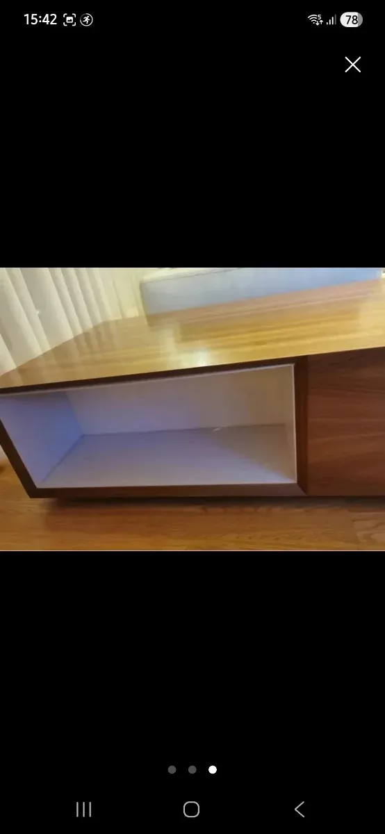 Mesa de salón de madera. ESCUCHO OFERTAS !!