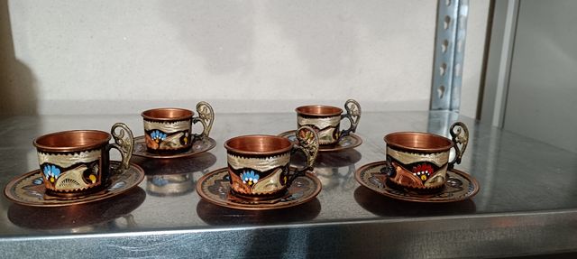 Juego 6 tazas y platillos cobre