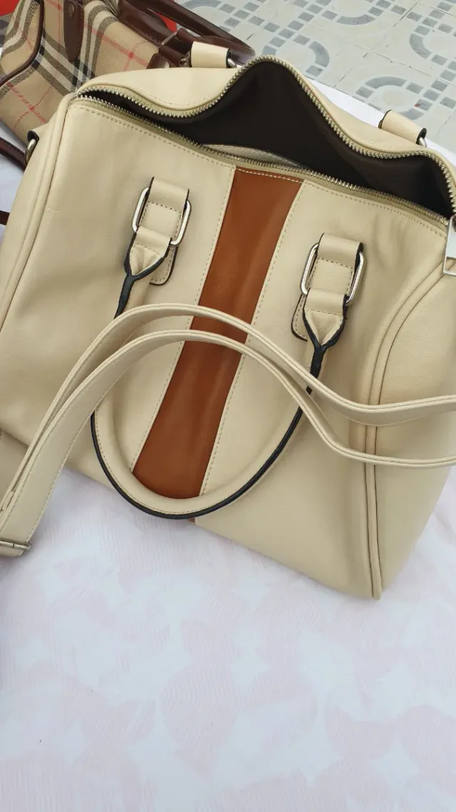 3 Malas senhora ,uma marca Furba, 7,euros cada