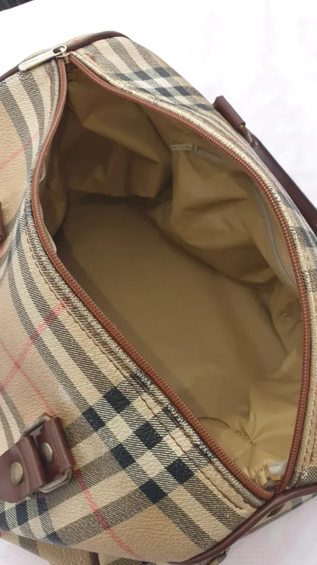 3 Malas senhora ,uma marca Furba, 7,euros cada