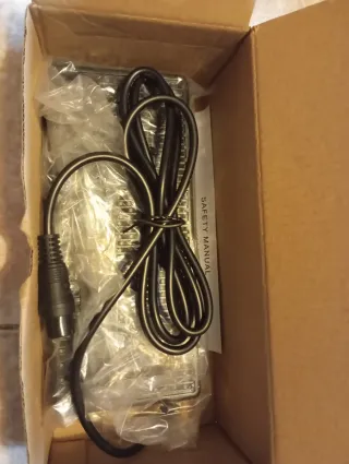 Cargador patín eléctrico BeRacer XS10 sin estrenar