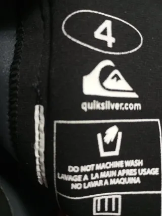 Precioso traje surf niño Quiksilver T4