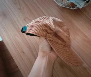 Cappello OVS in velluto a coste