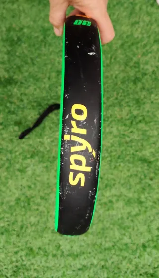 Pala de pádel Spyro 36mm