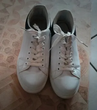 Sneakers donna bianche ottime condizioni