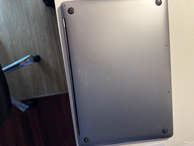 MacBook Pro Gris Espacial