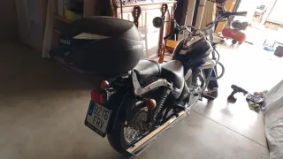 Suzuki Intruder lc 250 Clásica