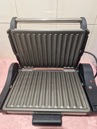 Piastra Grill Elettrica De Longhi