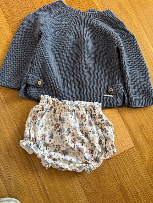 Conjunto Pangasa bebé 18 meses