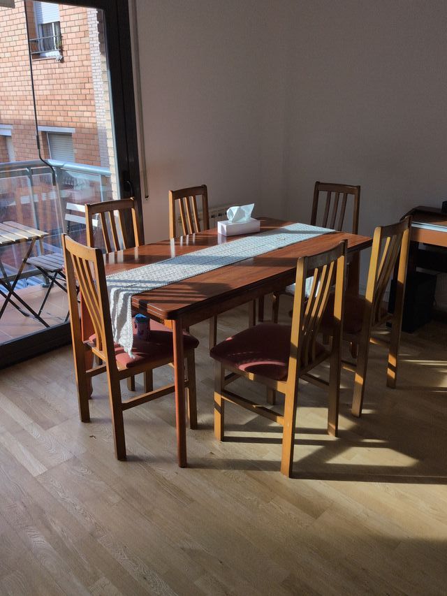 Mesa comedor extensible + 6 sillas