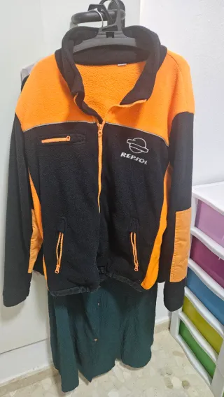 Polar Repsol Negro y Naranja