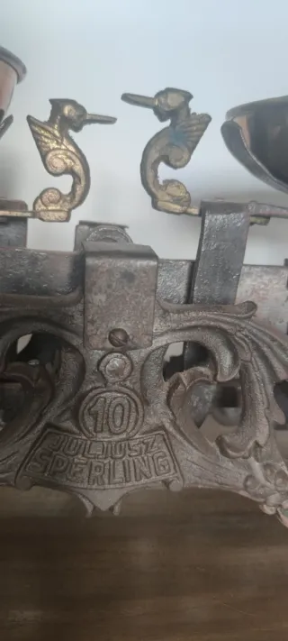 Bilancia antica Juliusz Sperling ottone