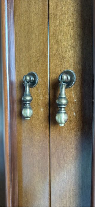 Armadio in legno massello