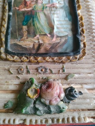 Antico libro in cera policroma