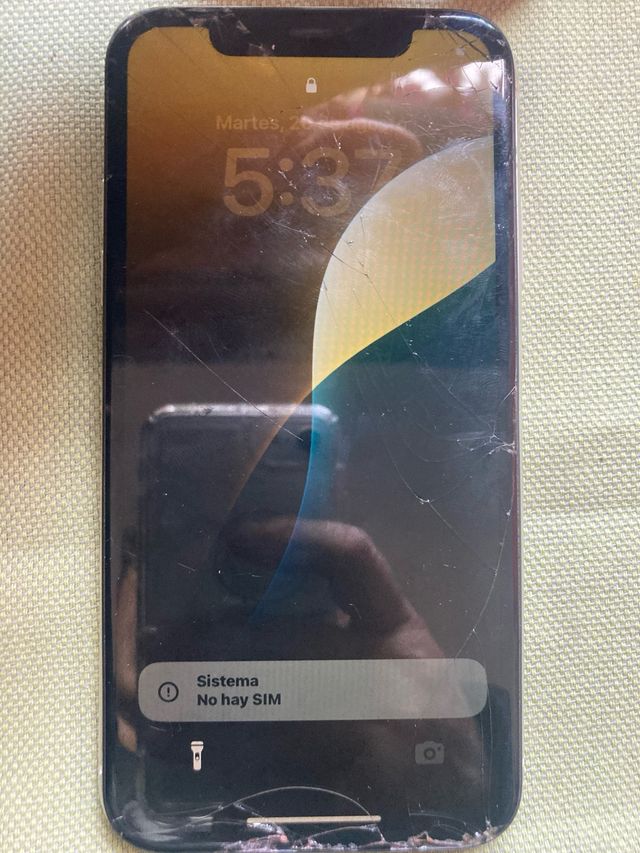 Schermo originale iPhone 11