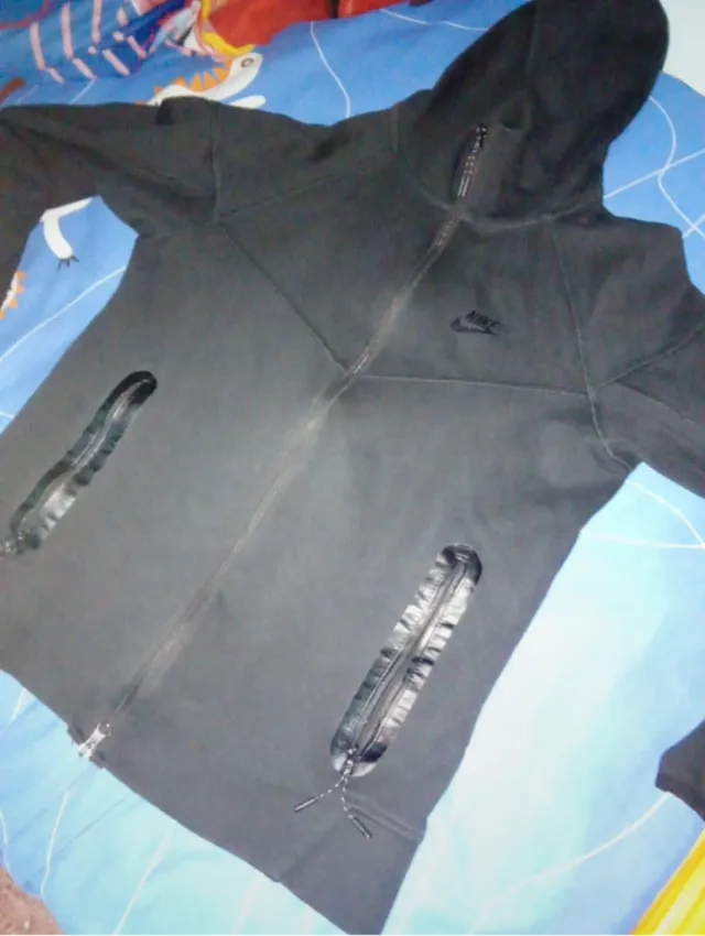 Sudadera Nike Tech Fleece Negra