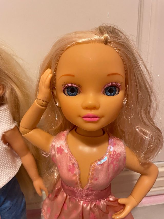 Nancy Muñecas Rubias