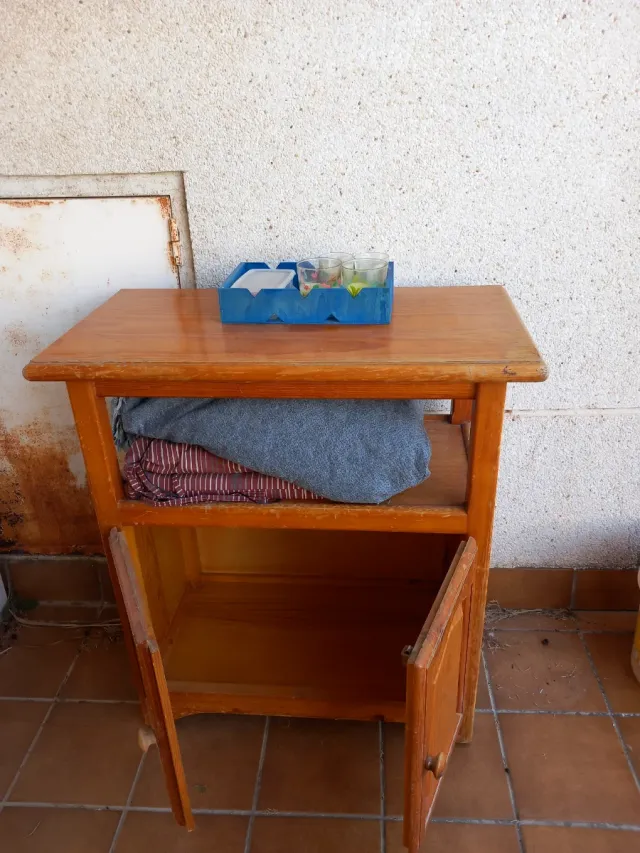 Mueble auxiliar madera exterior