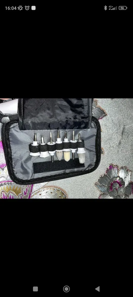 Materiale per tornio e manicure