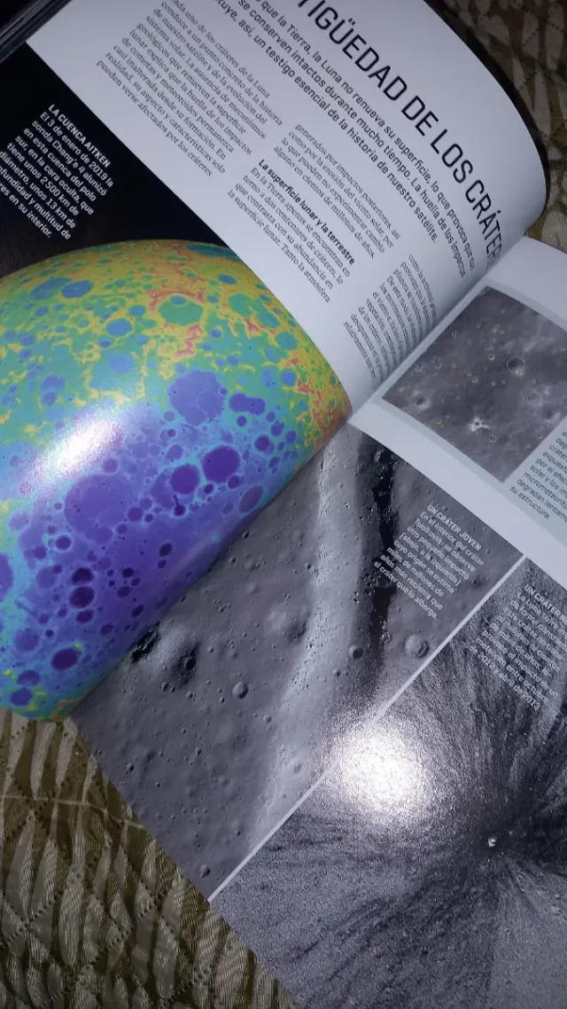 La Luna (Edición Especial)