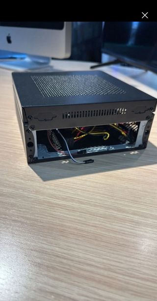 Caja Mini PC Mini ITX Negra