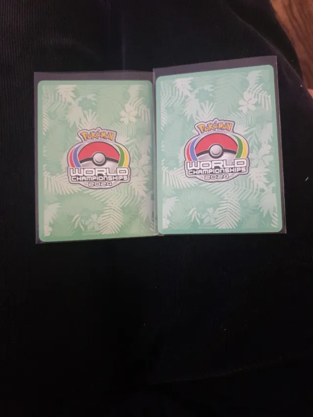 Regidrago V e Ogerpon Maschera Turchese Ex