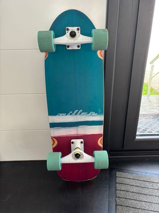 Monopatín Miller Surf Wheels ejes perfectos