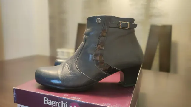Botines de piel azules Baerchi