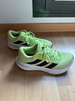 Zapatillas Adidas Running Verde y Negro