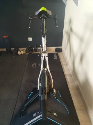 Bicicleta de carbono KRBO