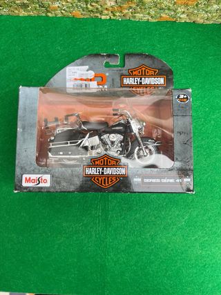 Harley-Davidson – Maisto 1:18 (Series 41)