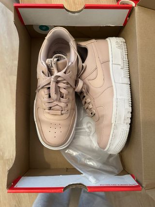 Nike Air Force 1 Pixel Beige