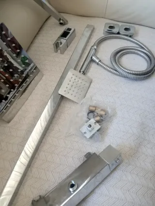 Columna de Ducha con Grifo Termostático completo 