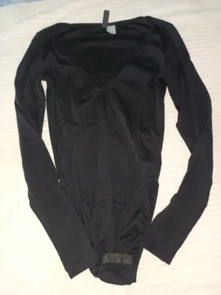 Body nero manica lunga scollo a V