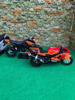 Lote 6 motos escala 1:18 - Maisto/NewRay