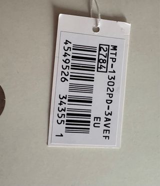 Reloj Casio Esfera Verde y Correa Plateada