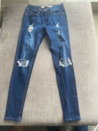 Pantalones vaqueros mujer rotos