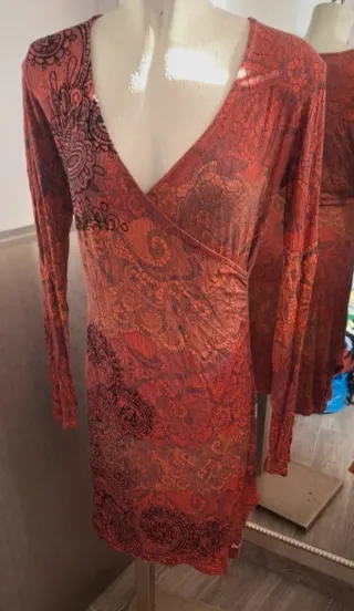 Vestido Desigual  Rojo y Negro