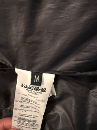 Abrigo Napapijri Gris con Capucha y Pelo