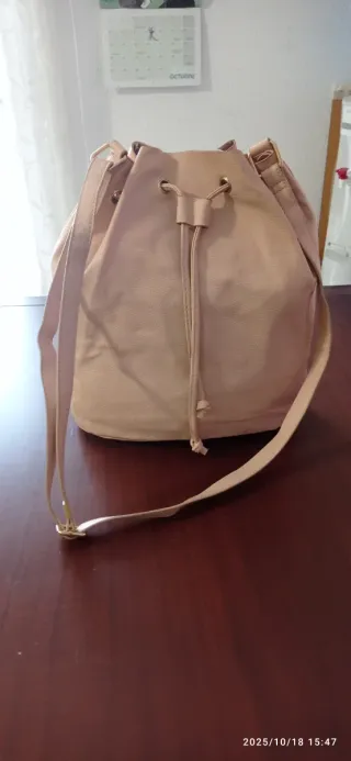Bolso rosa tipo saco