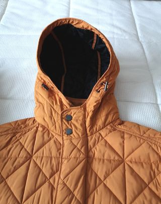 Parka acolchada Zara chico