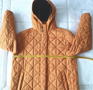 Parka acolchada Zara chico
