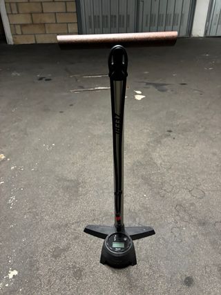 Bomba de bici Zéfal con manómetro digital