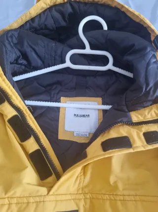 Anorak Pull&Bear mostaza talla M