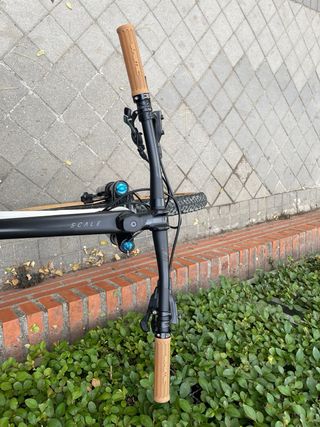 Scott Scale 29 Carbono Talla S
with free LIVALL .