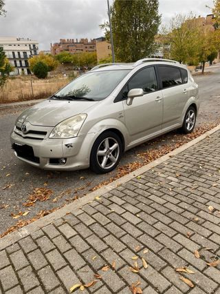 Toyota Corolla verso 2006 etiqueta b 7 plazas