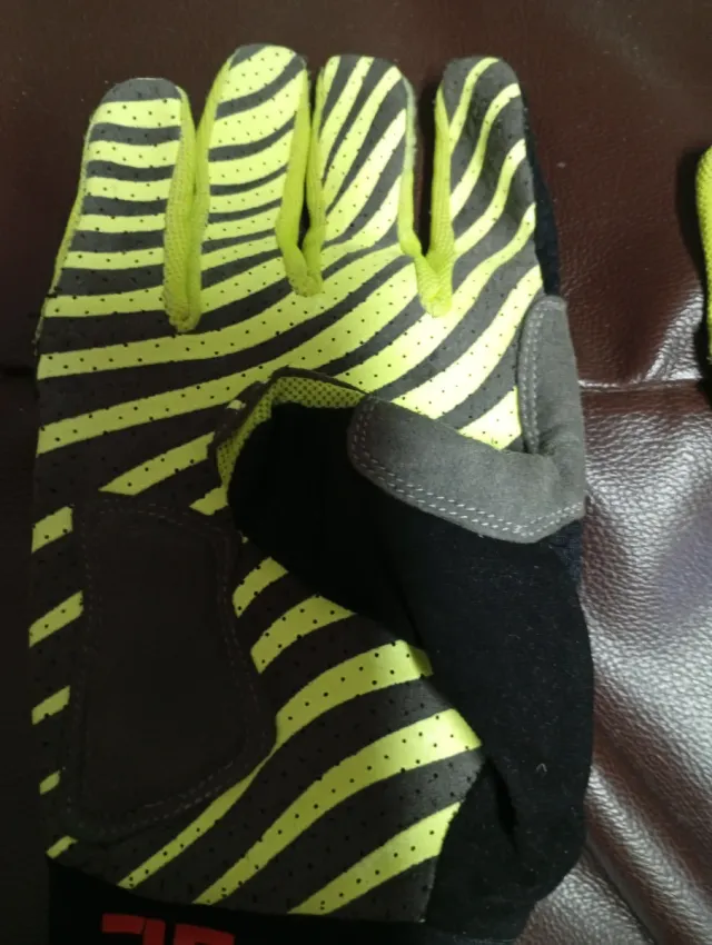 Guantes Ciclismo Castelli Negros y Verdes