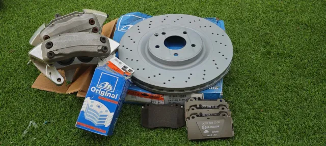 Oferta Black Friday!! Pack Frenos AMG W209-W203