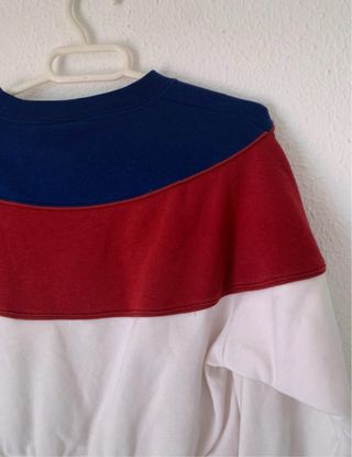 Sudadera Nike sin capucha