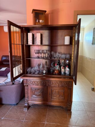 Vitrina antigua madera maciza
